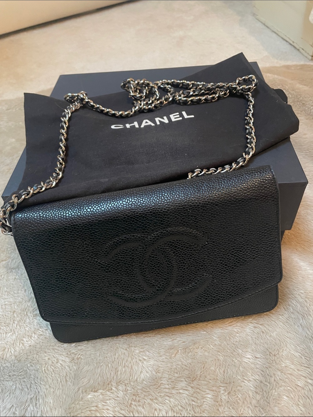 Chanel Caviar Wallet on Chain/Crossbody